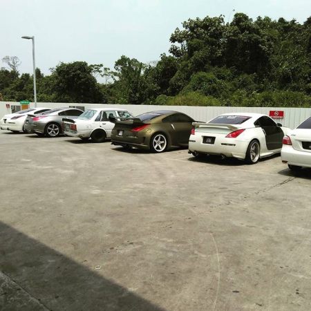 Rest stop at Petronas station in Serian
